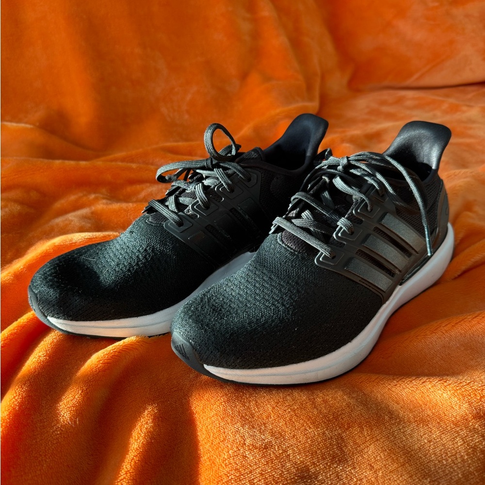 Adidas | Women’s | Unbounce DNA | Athletic Shoes | 8.5 | Black